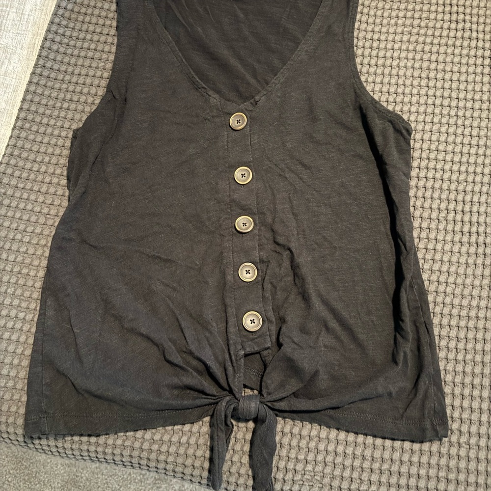 Sanctuary Black Button-Down Tie-Front Tank Top
